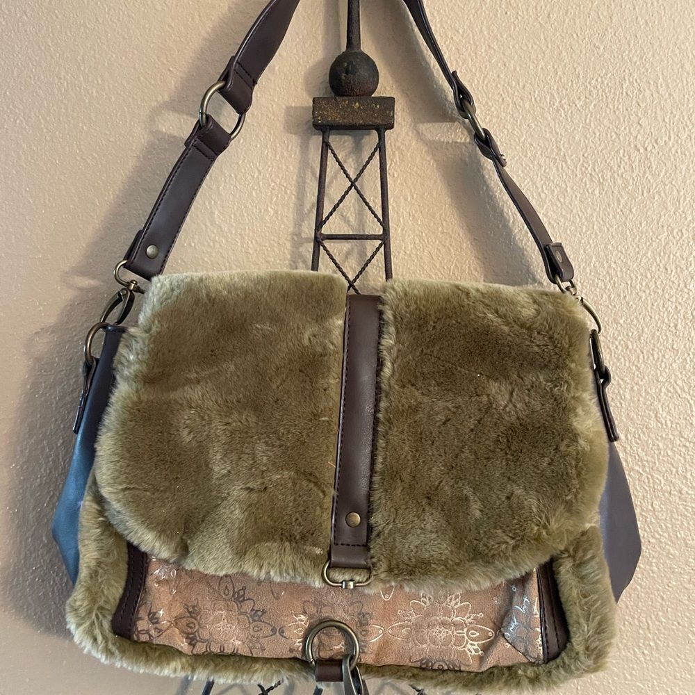 Bath & Body Works Make Up Faux Fur Brown Travel Bag